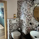 Les Jouges